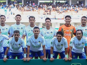 Skor Kacamata Tutup Babak Pertama PSKC Vs PSIM Jogja