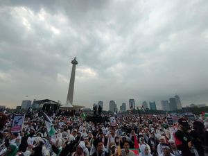 Serba-serbi Aksi Damai Bela Palestina di Monas Jakarta
