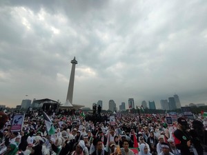 Serba-serbi Aksi Damai Bela Palestina di Monas Jakarta