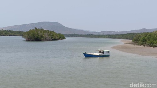 Tempat wisata alam (TWA) Menipo di Desa Enoraen, Kecamaran Amarasi Timur, Kabupaten Kupang, NTT. (Foto: Yufengki Bria/detikBali)