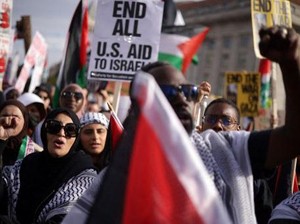 Ribuan Orang Gelar Aksi Free Gaza di Berlin Jerman