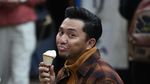10 Potret Kulineran Ananda Omesh yang Lelang Motornya Demi Bantu Palestina