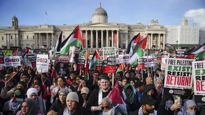 Potret Warga Amerika Serikat-Jerman Beri Dukungan untuk Palestina