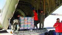Sebelumnya, Presiden Joko Widodo melepas keberangkatan tiga pesawat menuju Mesir dari Pangkalan TNI AU Halim Perdanakusuma, Jakarta, pada Sabtu  (4/11/2023). Sedikitnya 51,5 ton bantuan berupa makanan, pakaian, dan peralatan logistik diangkut untuk membantu meringankan beban rakyat Palestina yang saat ini tengah dilanda krisis akibat serangan Israel.  