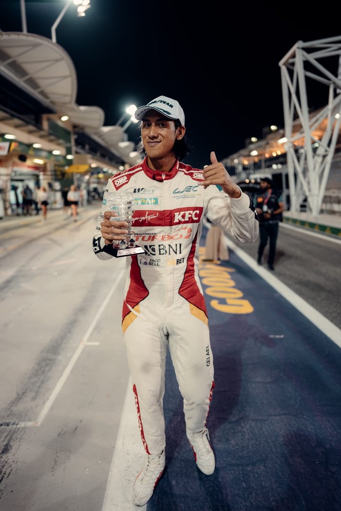 BNI pun mengapresiasi pembalap Sean Gelael yang meraih juara runner up dalam 8 Hours of Bahrain bersama Tim WRT.