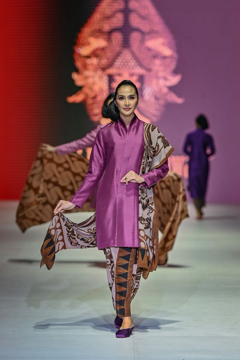 Fashion Show Putri Pare Setiawati di JFW 2024 Fashion Show Putri Pare Setiawati di JFW 2024