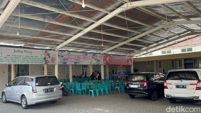 Jenazah mahasiswi FKH Unair yang ditemukan tewas dalam mobil di apartemen Sidoarjo disemayamkan di Kediri