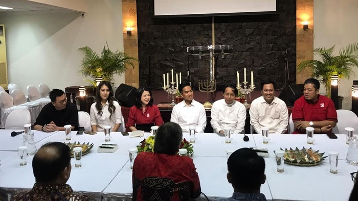 Kaesang dan jajaran PSI berkunjung ke PGLII