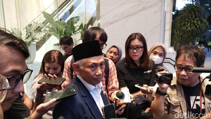 Ketua DPP Partai NasDem, Effendy Choirie. (Tina/detikcom)