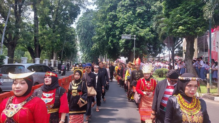 Kirab Pemilu 2024 di Kota Bogor (Sholihin/detikcom)