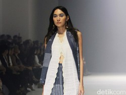 10 Koleksi Denim Sejauh Mata Memandang di Jakarta Fashion Week 2024