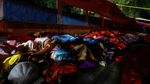 Korban Gempa Nepal Tidur di Luar Ruangan Saat Cuaca Dingin