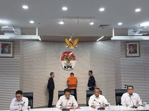KPK Tahan 1 Tersangka Baru Kasus Suap Proyek Jalur Kereta Api