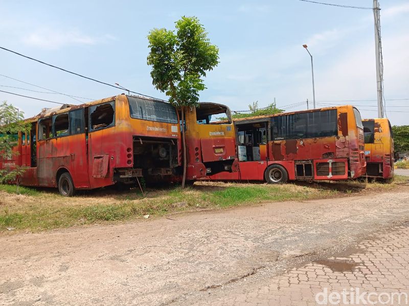 Kuburan TransJakarta