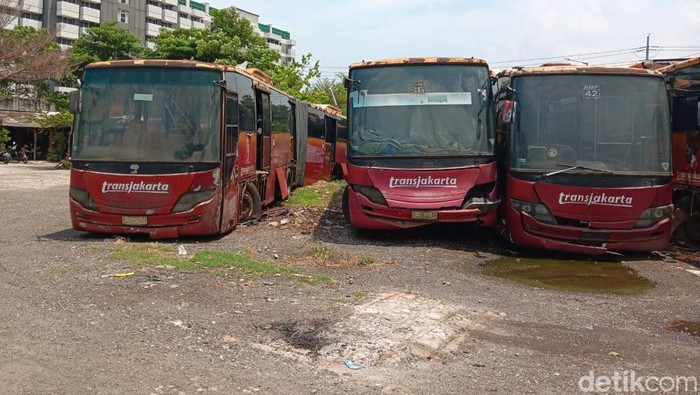 Kuburan TransJakarta