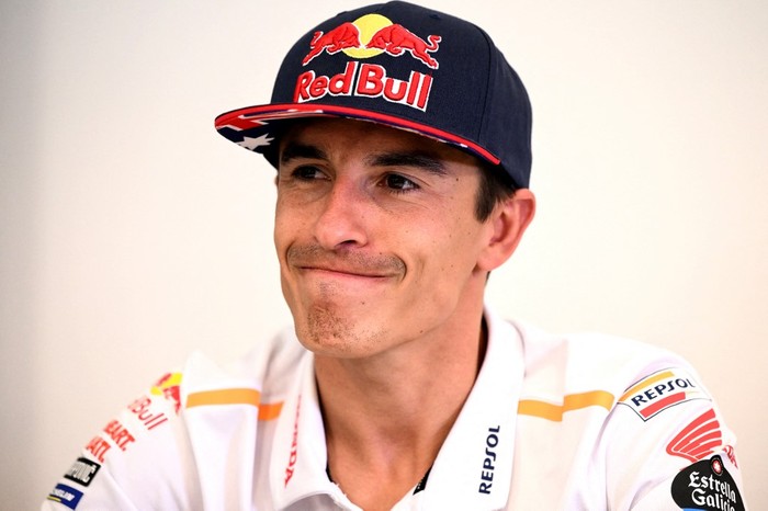 Repsol Hondas Spanish rider Marc Marquez speaks to media ahead of the MotoGP Australian Grand Prix at Phillip Island on October 19, 2023. (Photo by WILLIAM WEST / AFP) / -- IMAGE RESTRICTED TO EDITORIAL USE - STRICTLY NO COMMERCIAL USE --