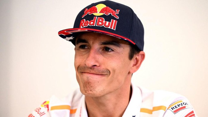 Repsol Hondas Spanish rider Marc Marquez speaks to media ahead of the MotoGP Australian Grand Prix at Phillip Island on October 19, 2023. (Photo by WILLIAM WEST / AFP) / -- IMAGE RESTRICTED TO EDITORIAL USE - STRICTLY NO COMMERCIAL USE --