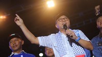 Dalam kesempatan ini, Zulhas juga mengajak masyarakat Ponorogo untuk mendoakan saudara-saudara yang di Palestina. Diketahui, konflik Palestina bukan hanya sekadar perang, melainkan genosida. Zulhas juga menyinggung perkataan Soekarno tentang Palestina. Pada 1962 lalu, Bung Karno pernah bersumpah dirinya tidak akan menyerah sebelum Palestina merdeka.