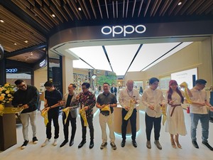 OPPO Experience Store Hadirkan Pengalaman Premium, Ada Cafe-Robot Canggih