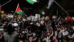 Penampakan Ribuan Massa Gelar Aksi Bela Palestina Dekat Gedung Putih AS