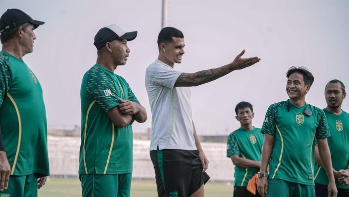 Pemain baru Persebaya Yan Victor
