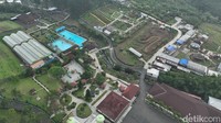 detikcom bersama BRI mengadakan program Jelajah Desa BRILiaN yang mengulas potensi dan inovasi desa di Indonesia baik dari segi perkembangan ekonomi, infrastruktur, hingga wisata serta dampaknya terhadap masyarakat lokal maupun nasional. Untuk mengetahui informasi program Desa BRILiaN lebih lanjut, ikuti terus informasinya hanya di jelajahdesabrilian.detik.com!  