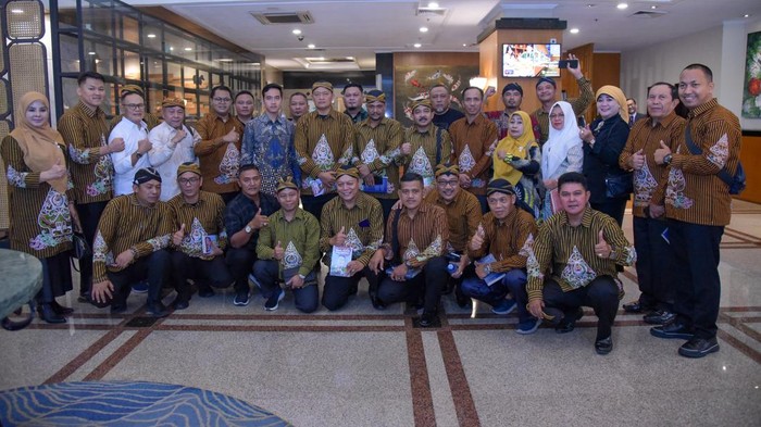 Ormas Putera Jawa Kelahiran Sumatera atau Pujakesuma yang menghimpun masyarakat berdarah Jawa kelahiran Sumatera berkumpul di Jakarta. Acara dalam rangka menitipkan amanah dan menyampaikan dukungan kepada Gibran Rakabuming Raka, untuk berlaga dalam helat pilpres 2024 mendampingi Prabowo Subianto.