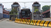 Hal ini merupakan bagian dari rencana Pemerintah Provinsi DKI Jakarta untuk mengembangkan kawasan transit atau Transit Oriented Development (TOD).  