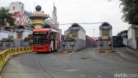 Revitalisasi Terminal Blok M, Jakarta Selatan bakal memakan waktu empat sampai lima tahun. Proses pembenahan dimulai 2024 dan diperkirakan selesai 2028-2029.  