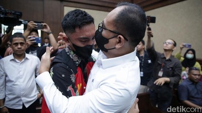 Tangis Mario Dandy jadi Saksi Sidang Kasus Korupsi Rafael Alun