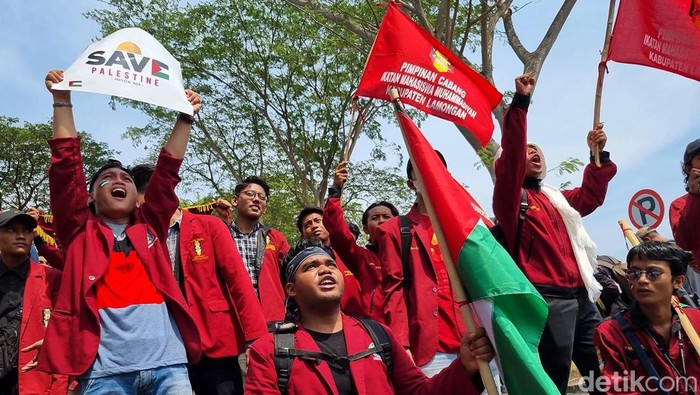Aksi Bela Palestina di Surabaya