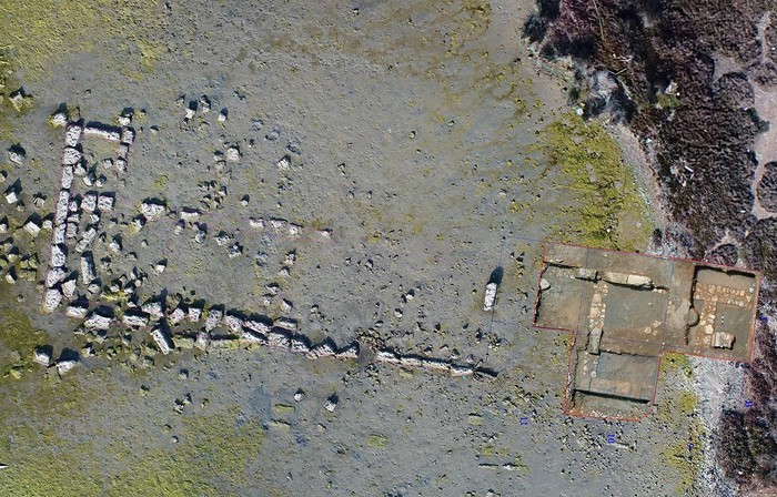 Bangunan Stoa Era Yunani Kuno di Pantai Salamis