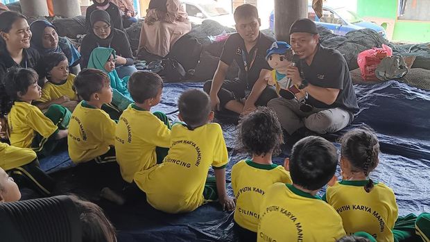 Berbuatbaik.id salurkan bantuan ke Rumah Belajar Merah Putih di Jakut. (Dok. tim berbuatbaik.id)