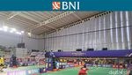 Foto: Aksi Pebulutangkis Muda di GOR UNJ dalam BNI Sirnas A 2023