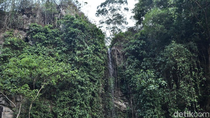 Curug Bugbrug, Cisarua, Bandung Barat.