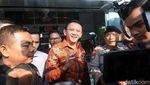 Ekspresi Ahok Usai Diperiksa 6,5 Jam Oleh KPK