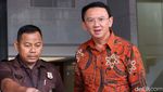 Ekspresi Ahok Usai Diperiksa 6,5 Jam Oleh KPK