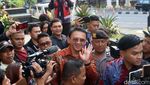 Ekspresi Ahok Usai Diperiksa 6,5 Jam Oleh KPK
