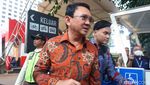 Ekspresi Ahok Usai Diperiksa 6,5 Jam Oleh KPK