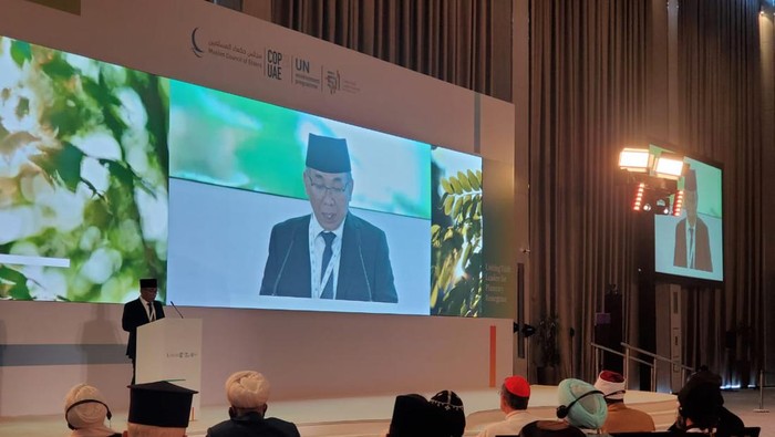 Gus Yahya di Abu Dhabi