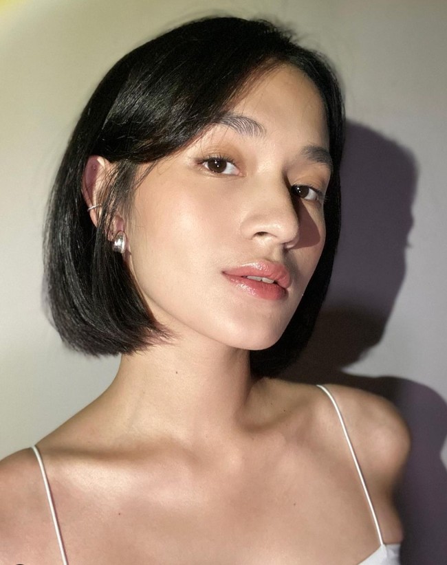 Selama ini rumah tangganya terlihat adem ayem dengan Ardhito dan jauh dari gosip, kabar perceraian Ardhito dan Jeanne pun membuat terkejut. Kabar perpisahan keduanya itu disampaikan oleh Ardhito sendiri melalui akun Instagram miliknya. Foto: Instagram/@jeannetasfdl