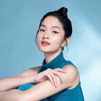 Dalam unggahan Instagram Ardhito, penyanyi sekaligus aktor itu mengatakan bahwa dirinya sudah tak lagi bersama sang istri, Jeanneta. Saya mengerti beberapa orang khawatir tentang saya, kondisi saya dan semua hal yang saya lalui. Tapi mulai sekarang, aku hanya akan menghapus dan memulai perjalanan baru dengan niat baikku untuk membantuku terlebih dahulu dari kesepian yang paling kesepian ini, tulis Ardhito dalam bahasa Inggris. Foto: Instagram/@jeannetasfdl