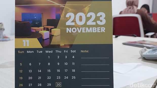 Kalender bulan November 2023.