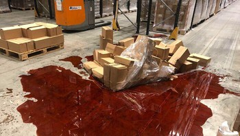 Sebuah kecelakaan mahal di bidang farmasi. Foto: Boredpanda