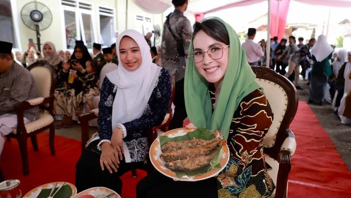 Ketua Forikan Arumi Bachsin