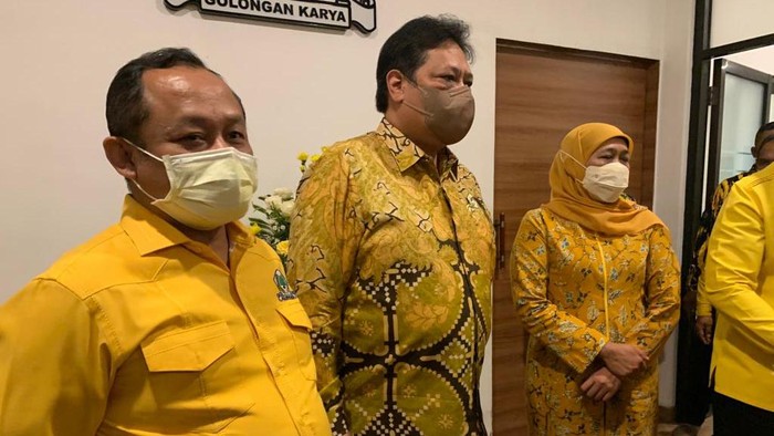 Khofifah hadir di HUT Golkar