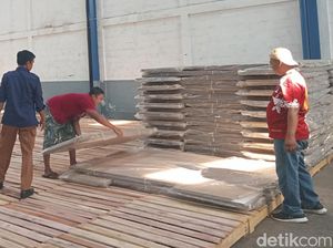 Ribuan Logistik Pemilu 2024 Tiba di Kota Cirebon, Dijaga 24 Jam!