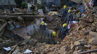 Juru bicara Kementerian Dalam Negeri Narayan Prasad Bhattarai mengatakan jumlah korban jiwa kemungkinan tidak akan bertambah secara signifikan. Beberapa korban kemungkinan masih berada di bawah reruntuhan.  