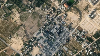 Foto setelah dibom 22 Oktober 2023, Bahkan dalam mimpi terburuk saya, saya tidak pernah menyangka hal ini bisa terjadi, kata Rami Abu Wazna kepada AFP. Foto: Maxar Technologies/Reuters