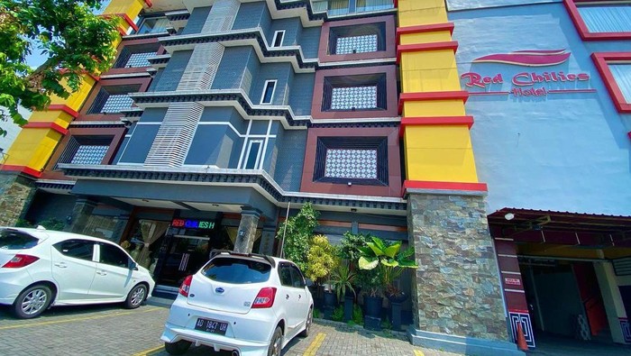Red Chilies Hotel Solo.